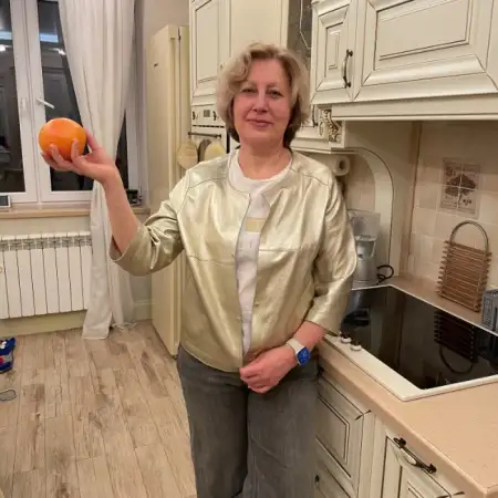 Elena, 61Moscow, Russia 